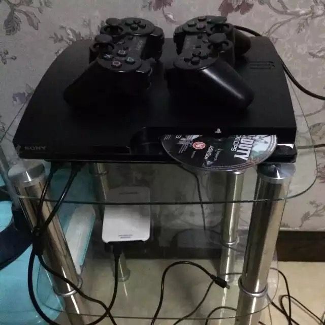 E3破解 PS3 带高清显示器